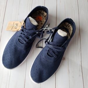 Free Waters Sky Trainer Suede Navy Shoes 11